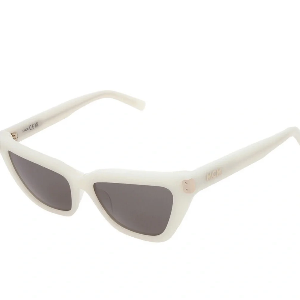 🤍 MCM Shiny White Butterfly Sunglasses – NWT includes crossbody bag